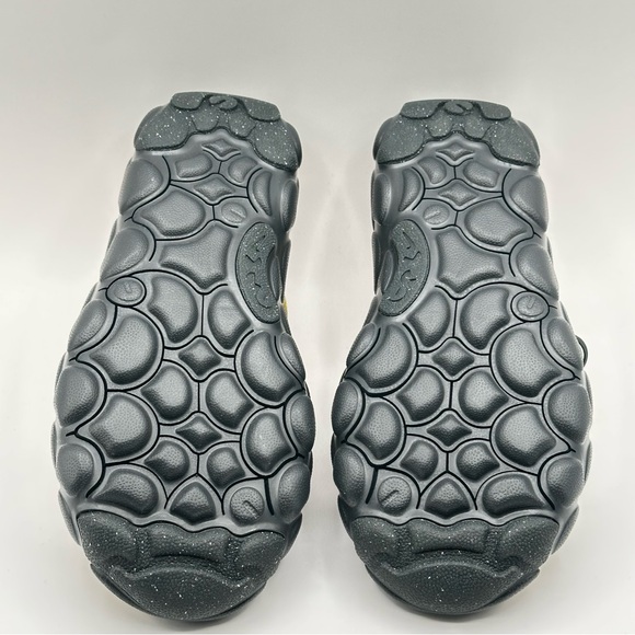 Women’s Nike Sz 6.5, 7Flyknit Haven FD2148 700 Slipon Sneaker Trainer Sports New - Picture 6 of 14